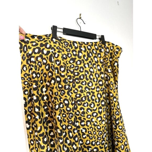 Who What Wear Women Skirt 20W Yellow Animal Print‎ Scarf Hem Cheetah Leopard - Picture 6 of 10